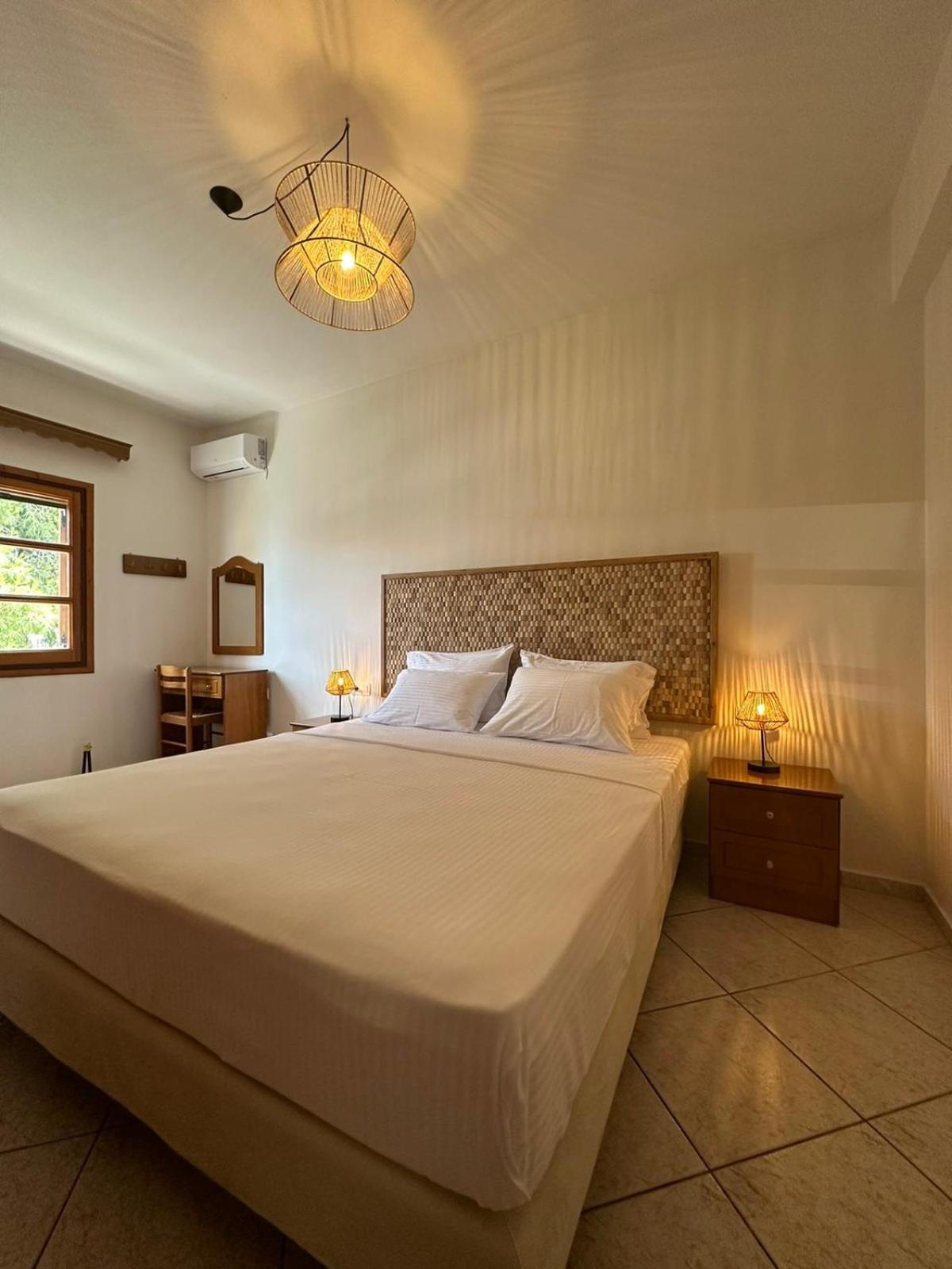 Kavos Apartments Alonissos Patitiri Extérieur photo