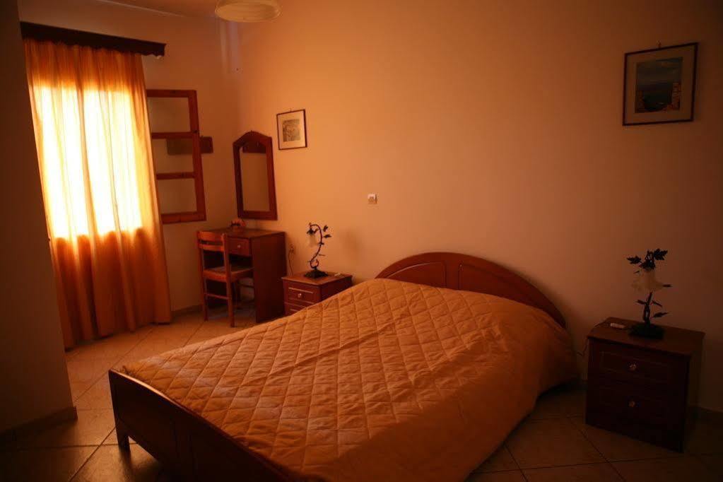 Kavos Apartments Alonissos Patitiri Extérieur photo